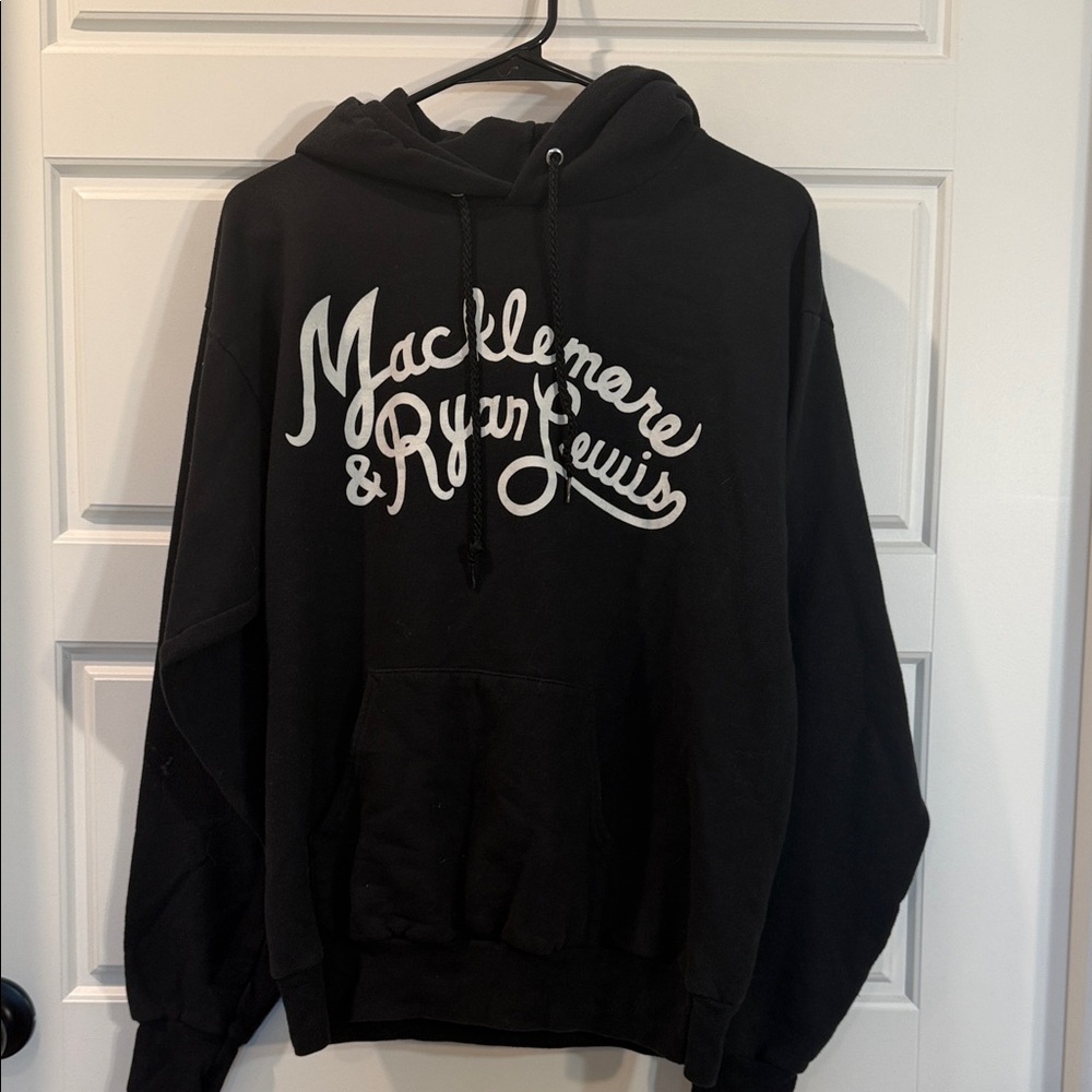 Macklemore & Ryan Lewis hoodie medium